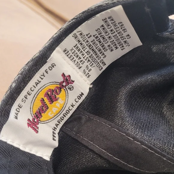 Hard Rock Cafe Logo Cap - Picture 2 of 2